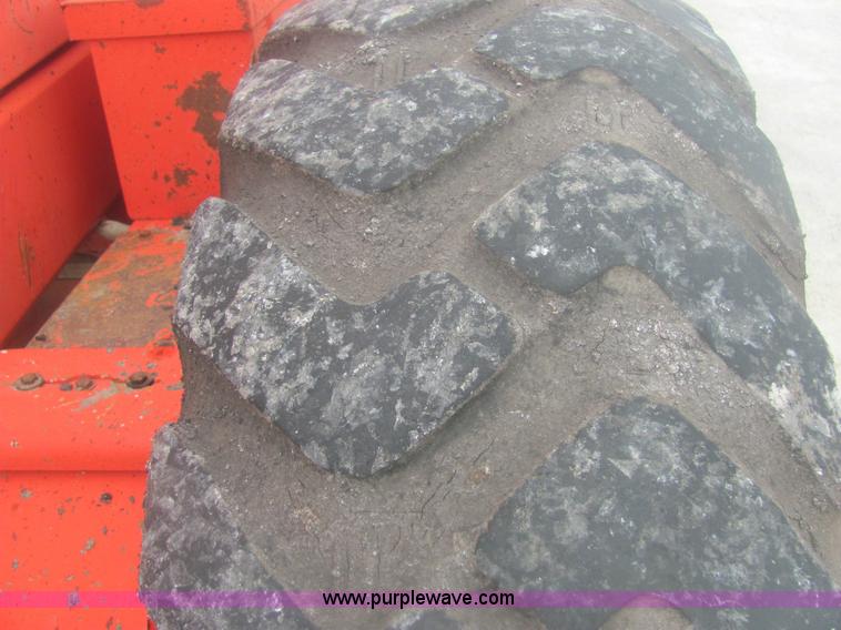 image for item 6168 1996 Champion 710A motor grader