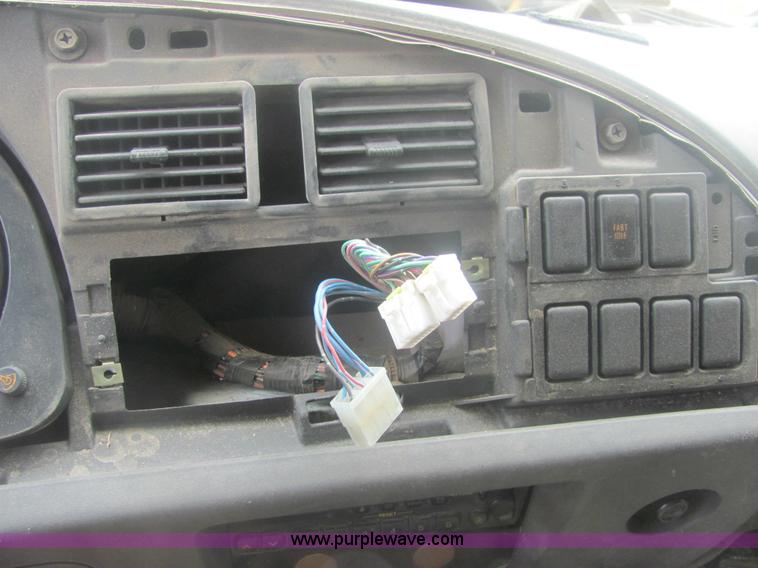 image for item 6170 2002 GMC T7500 street sweeper