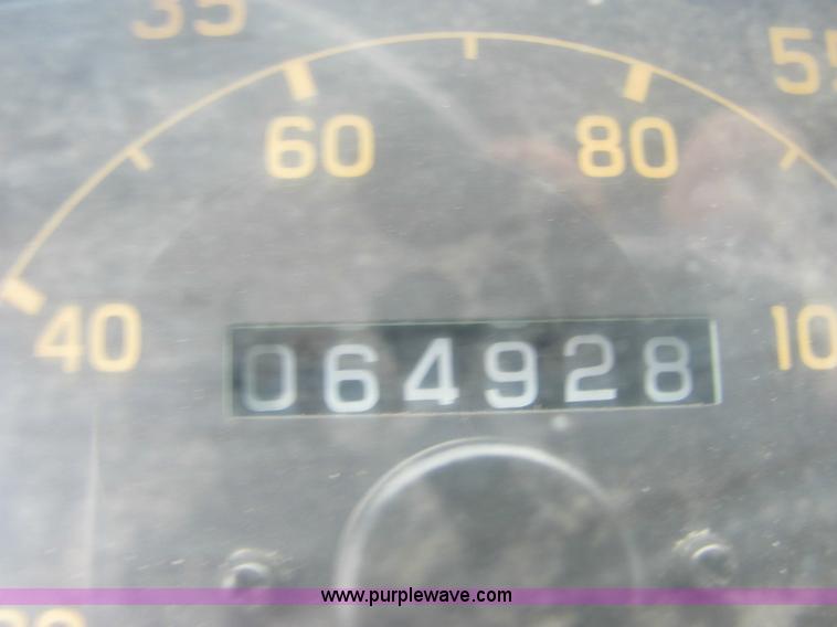 image for item 6170 2002 GMC T7500 street sweeper