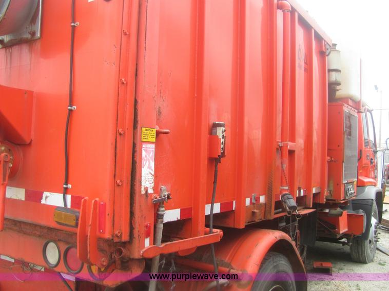 image for item 6170 2002 GMC T7500 street sweeper