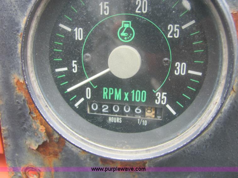 image for item 6170 2002 GMC T7500 street sweeper