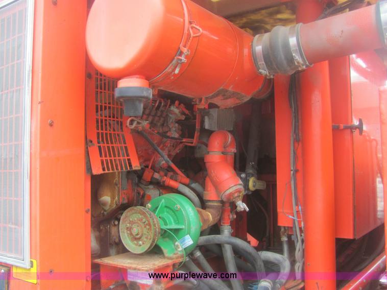 image for item 6170 2002 GMC T7500 street sweeper