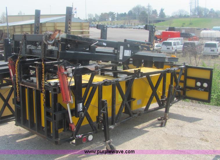 image for item 6191 Enabs Safe-Stop crash attenuator