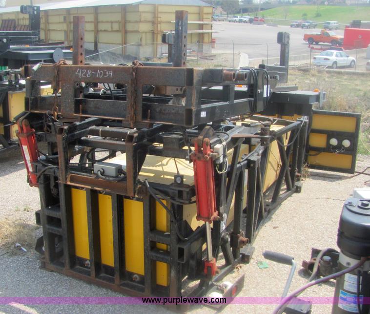 image for item 6196 Enabs Safe-Stop crash attenuator