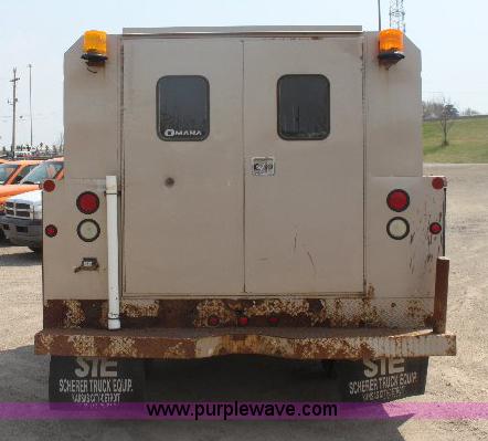 image for item 6252 1999 Ford F350 Super Duty pickup truck