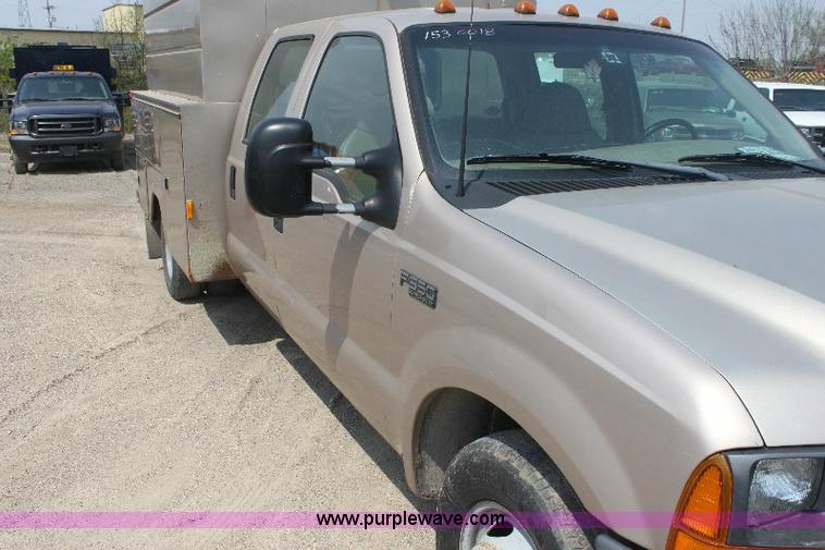 image for item 6252 1999 Ford F350 Super Duty pickup truck