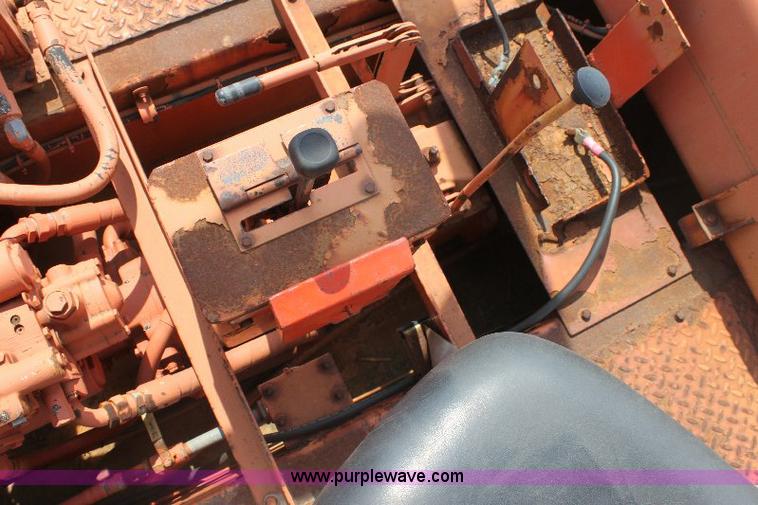 image for item 6254 1991 Ferguson 912 pneumatic roller