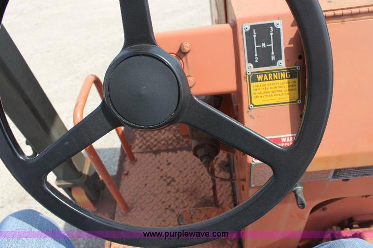 image for item 6254 1991 Ferguson 912 pneumatic roller