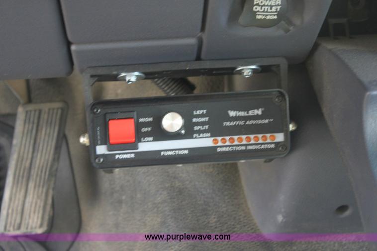 image for item 6271 2001 Dodge Ram 2500 pickup truck