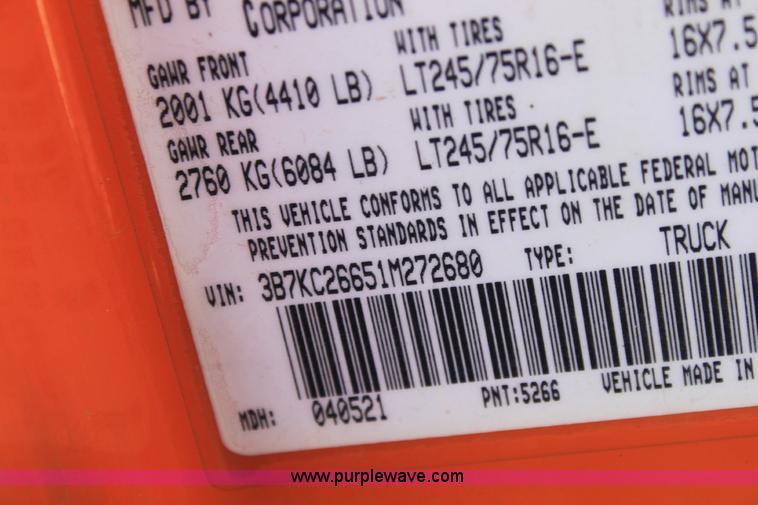 image for item 6271 2001 Dodge Ram 2500 pickup truck