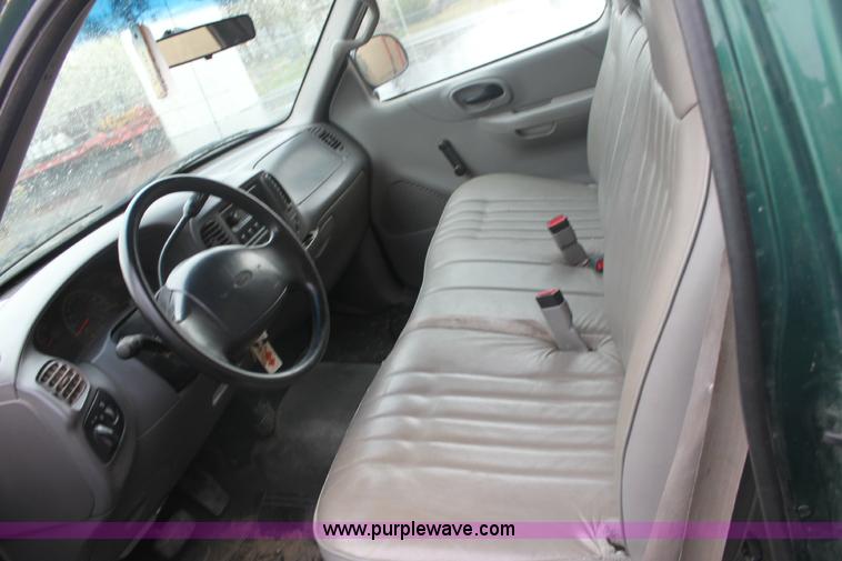 image for item 6307 1999 Ford F150 extended cab pickup truck