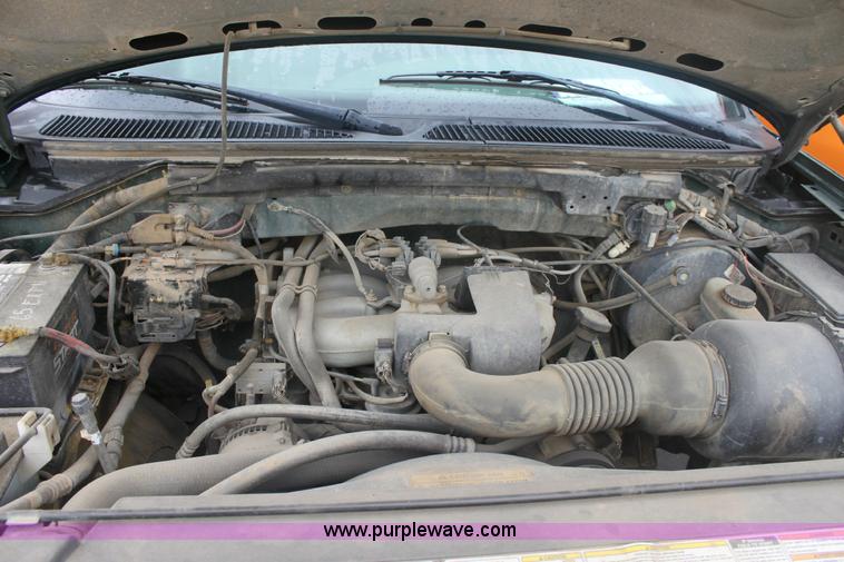 image for item 6307 1999 Ford F150 extended cab pickup truck