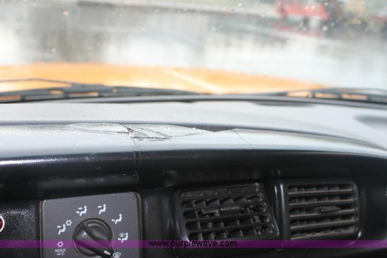 image for item 6308 2001 Dodge Ram 2500 pickup truck