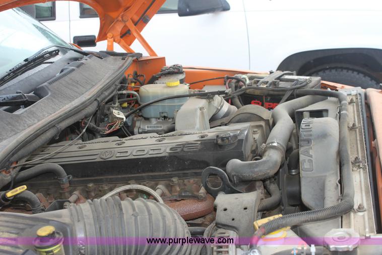 image for item 6308 2001 Dodge Ram 2500 pickup truck