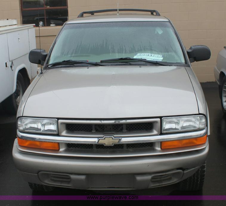 image for item 6309 2002 Chevrolet Blazer LS SUV