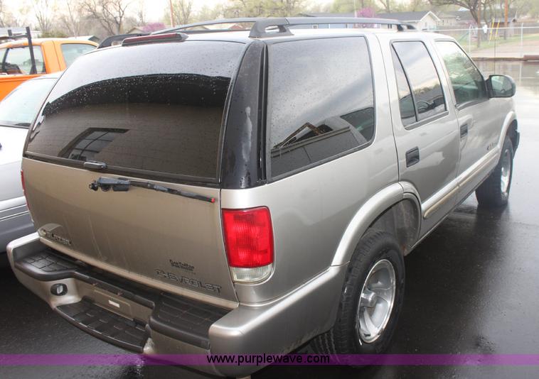 image for item 6309 2002 Chevrolet Blazer LS SUV