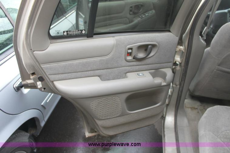 image for item 6309 2002 Chevrolet Blazer LS SUV