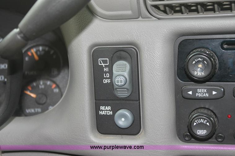 image for item 6309 2002 Chevrolet Blazer LS SUV