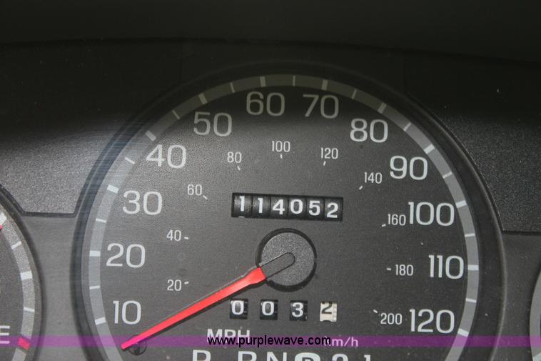 image for item 6310 2002 Ford Crown Victoria LX