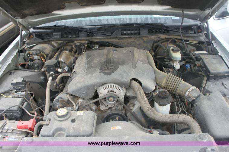 image for item 6310 2002 Ford Crown Victoria LX