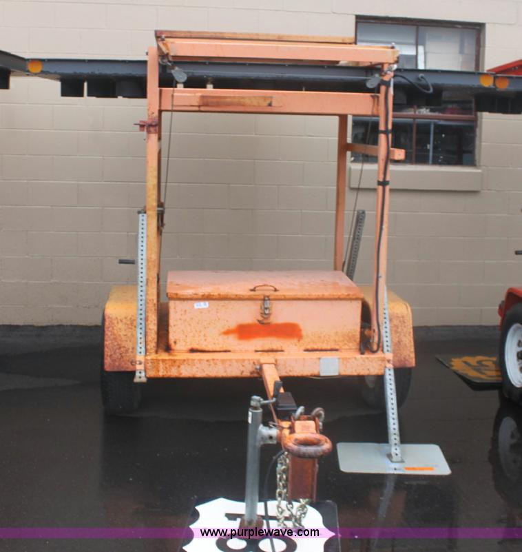 image for item 6314 1997 Winko Sunray arrow board