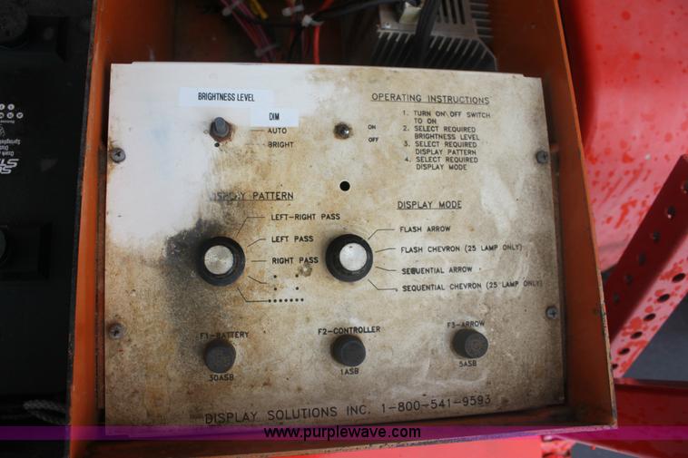 image for item 6315 1997 Winko Sunray arrow board