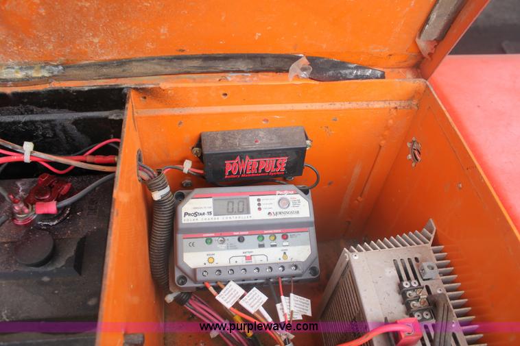 image for item 6315 1997 Winko Sunray arrow board