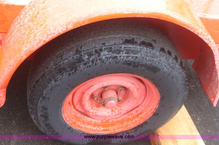 image for item 6316 1994 Eagle utility trailer