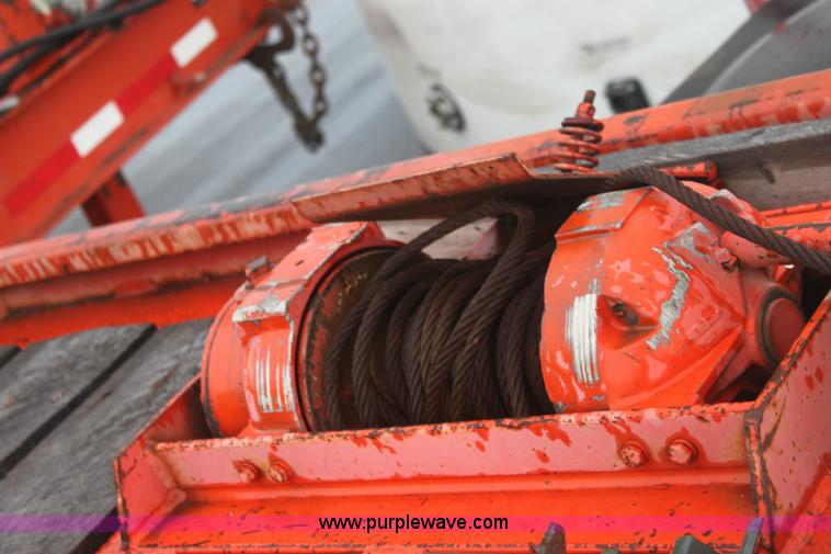 image for item 6320 1991 Trail King TKT24 trailer