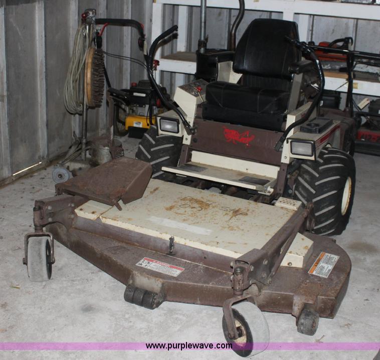 image for item 6324 1998 Grasshopper 721D mower