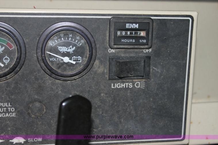 image for item 6324 1998 Grasshopper 721D mower