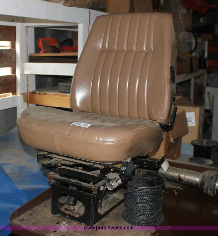 image for item 6348 Bostrom 914 air ride seat