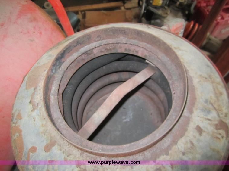 image for item 6431 2004 Alkota 3122 pressure washer