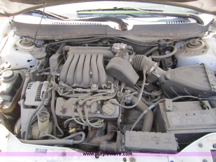 image for item 6434 2002 Ford Taurus SE