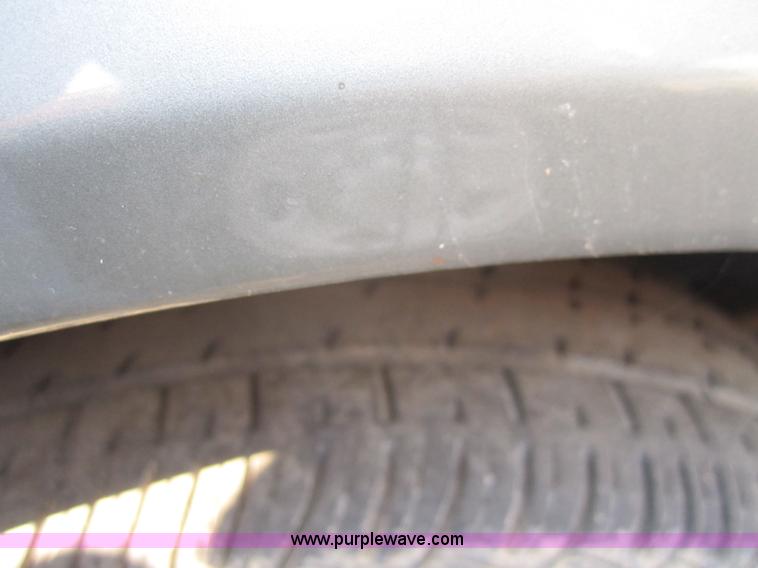 image for item 6436 2002 Ford Taurus SE