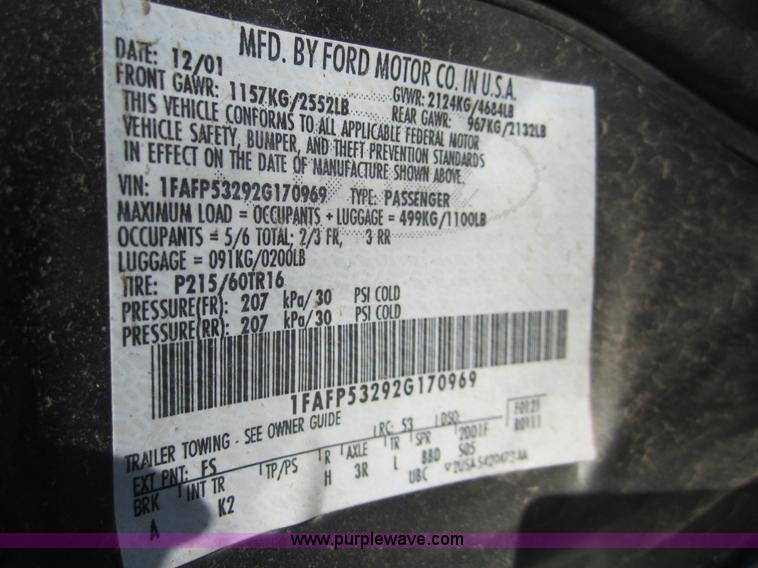 image for item 6436 2002 Ford Taurus SE
