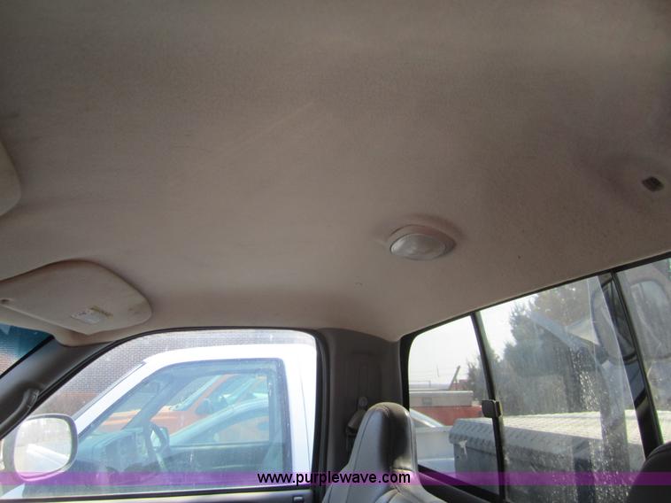 image for item 6438 1999 Dodge Ram 1500 pickup truck