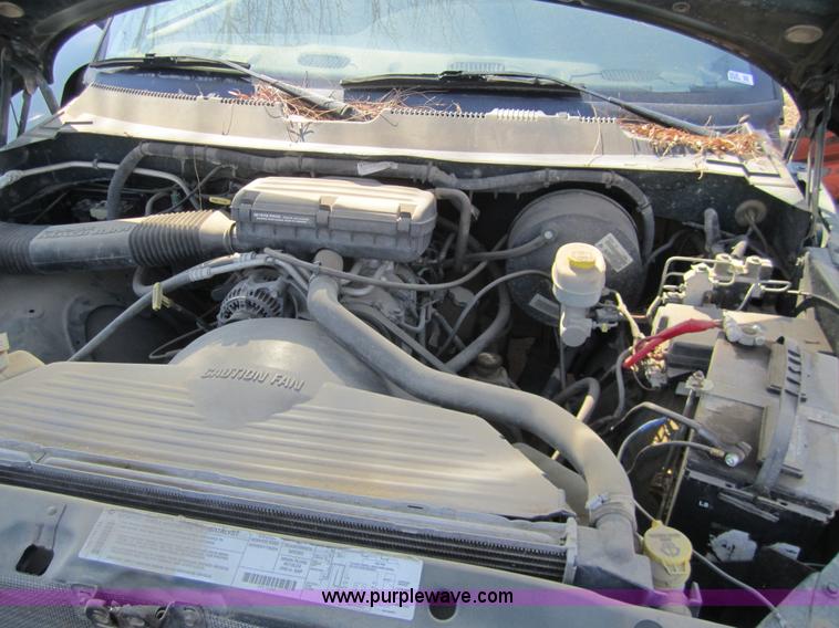 image for item 6438 1999 Dodge Ram 1500 pickup truck