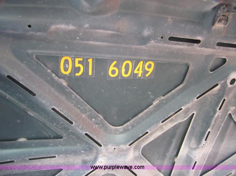 image for item 6438 1999 Dodge Ram 1500 pickup truck