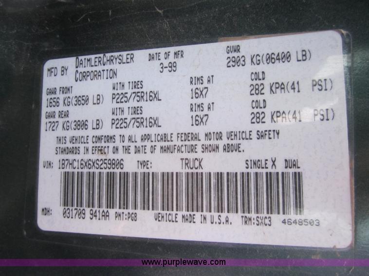 image for item 6438 1999 Dodge Ram 1500 pickup truck