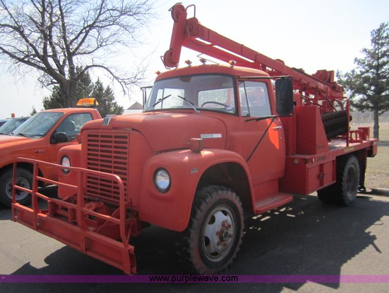 image for item 6440 1973 International Loadstar 1600 truck with core drill attachment