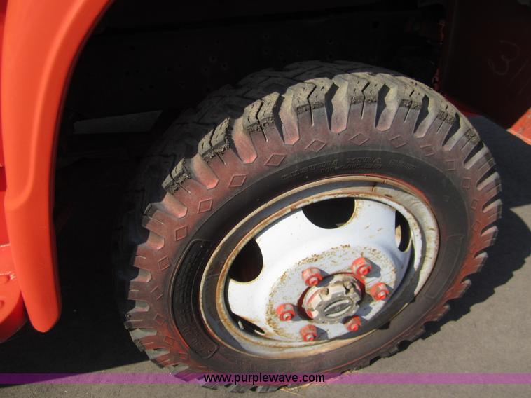 image for item 6440 1973 International Loadstar 1600 truck with core drill attachment