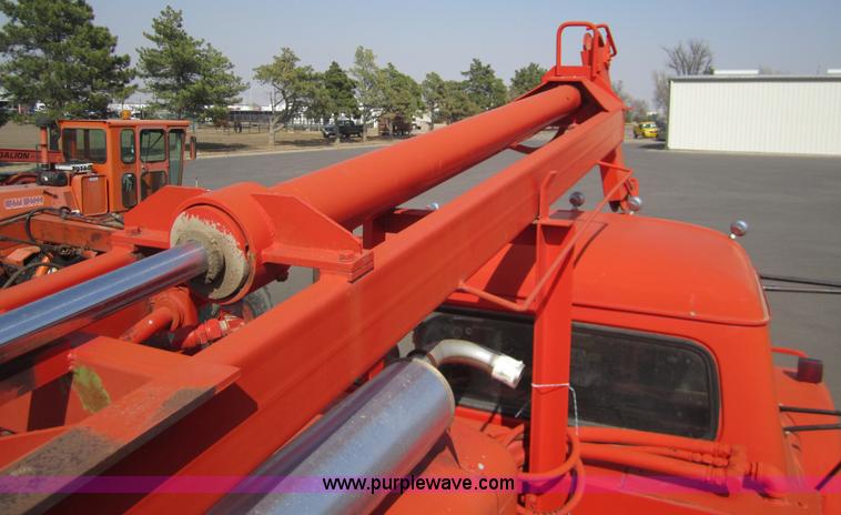 image for item 6440 1973 International Loadstar 1600 truck with core drill attachment