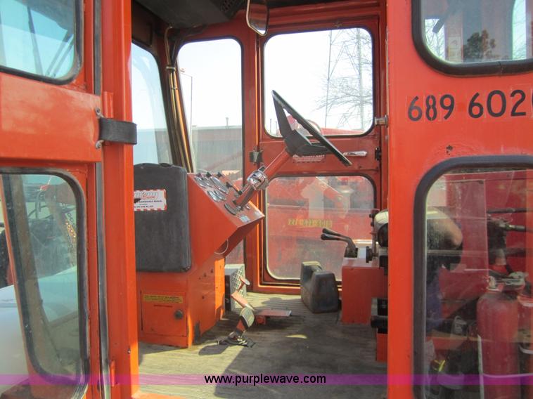 image for item 6443 2000 Broce RC-350 self propelled broom