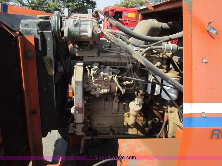 image for item 6443 2000 Broce RC-350 self propelled broom