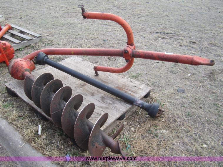image for item 6452 Post hole auger