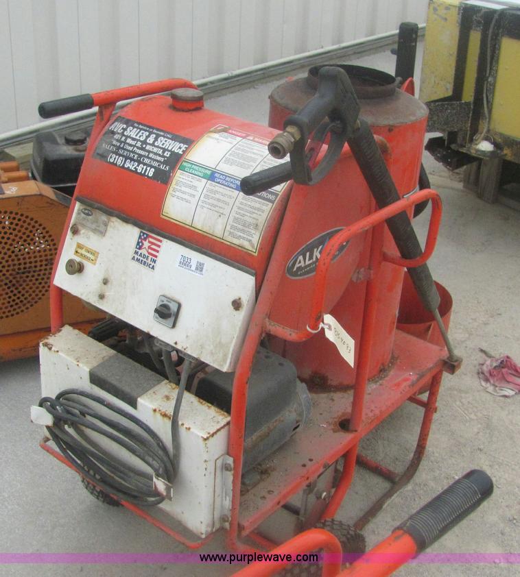 image for item 7033 2003 Alkota 3122T portable pressure washer