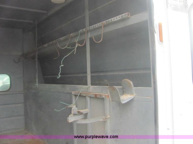 image for item 7035 1999 Chevrolet C2500 pickup truck