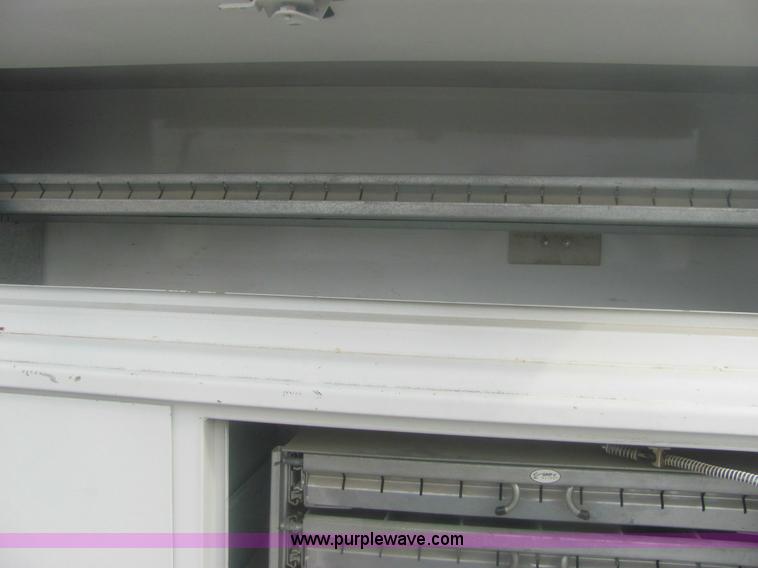 image for item 9151 2003 Chevrolet C3500 Silverado pickup truck