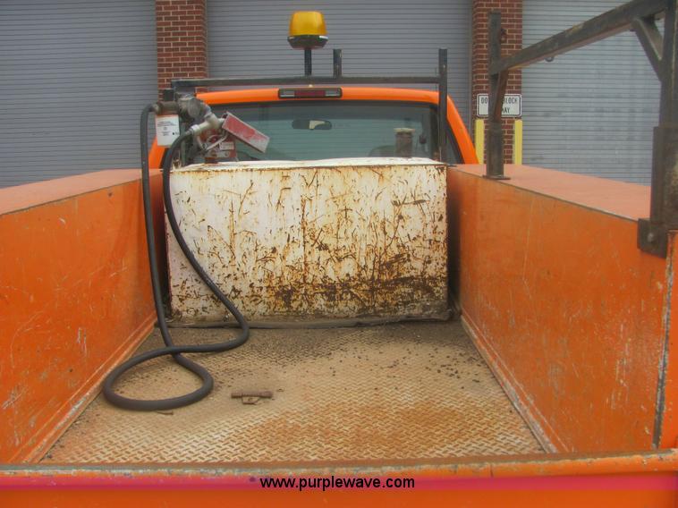 image for item 9152 1999 Chevrolet C2500 pickup truck